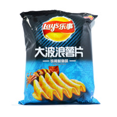 乐事大波浪薯片铁板鱿鱼味 145g